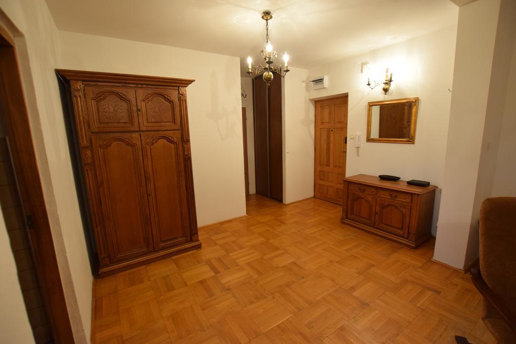 Elegant Apartment Stadion Narodowy Warschau Buitenkant foto